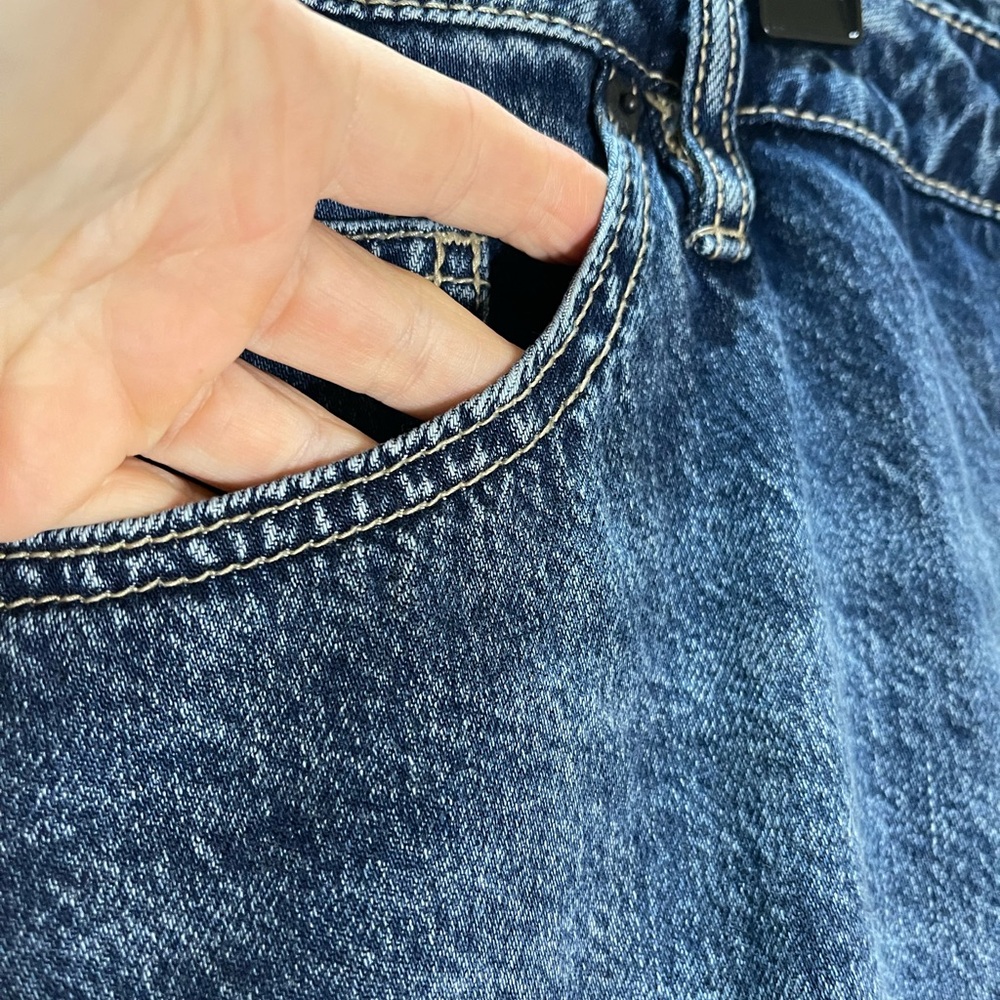 Ava & Viv Classic Blue Denim Jeans With Stretch Size 22 - Picture 2 of 7